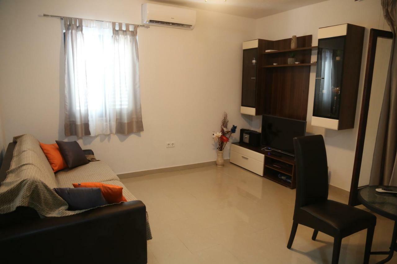 Apartment Drazan 希贝尼克 外观 照片